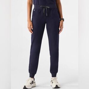 Figs Technical Collection Navy mid rise Zamora Jogger Scrub Pants PO# 1429